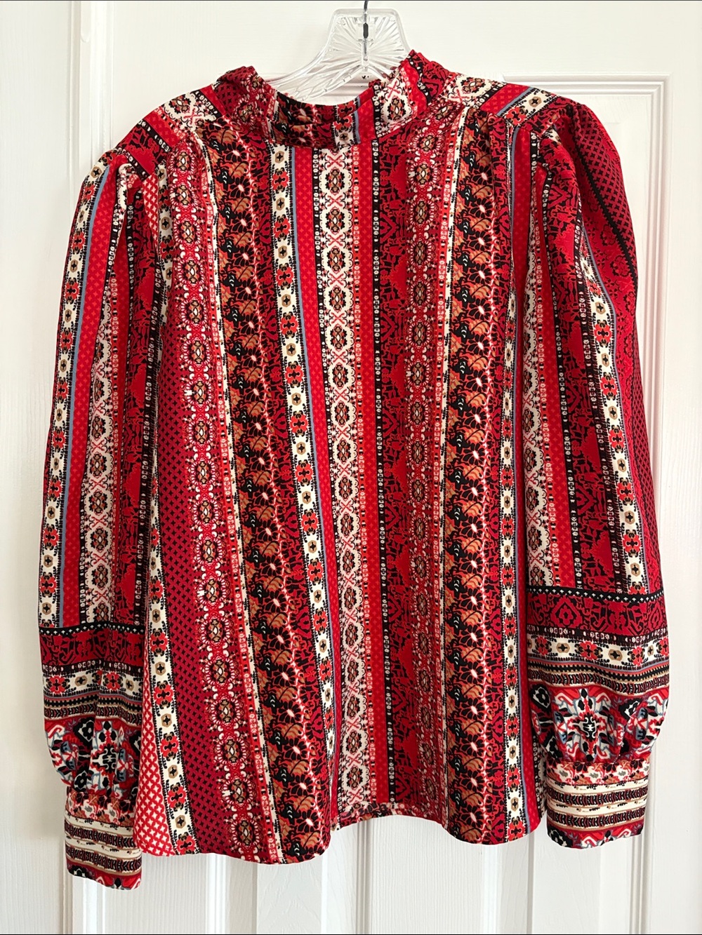 LOFT Ann Taylor Red boho patterned Long poof Sleeve bow back Women's Top blouse